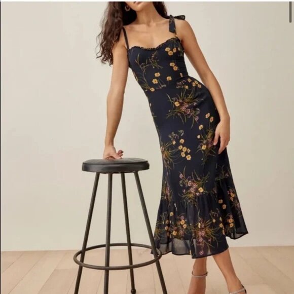 Reformation Nikita Dress in Mademoiselle Size 8P - Picture 1 of 5